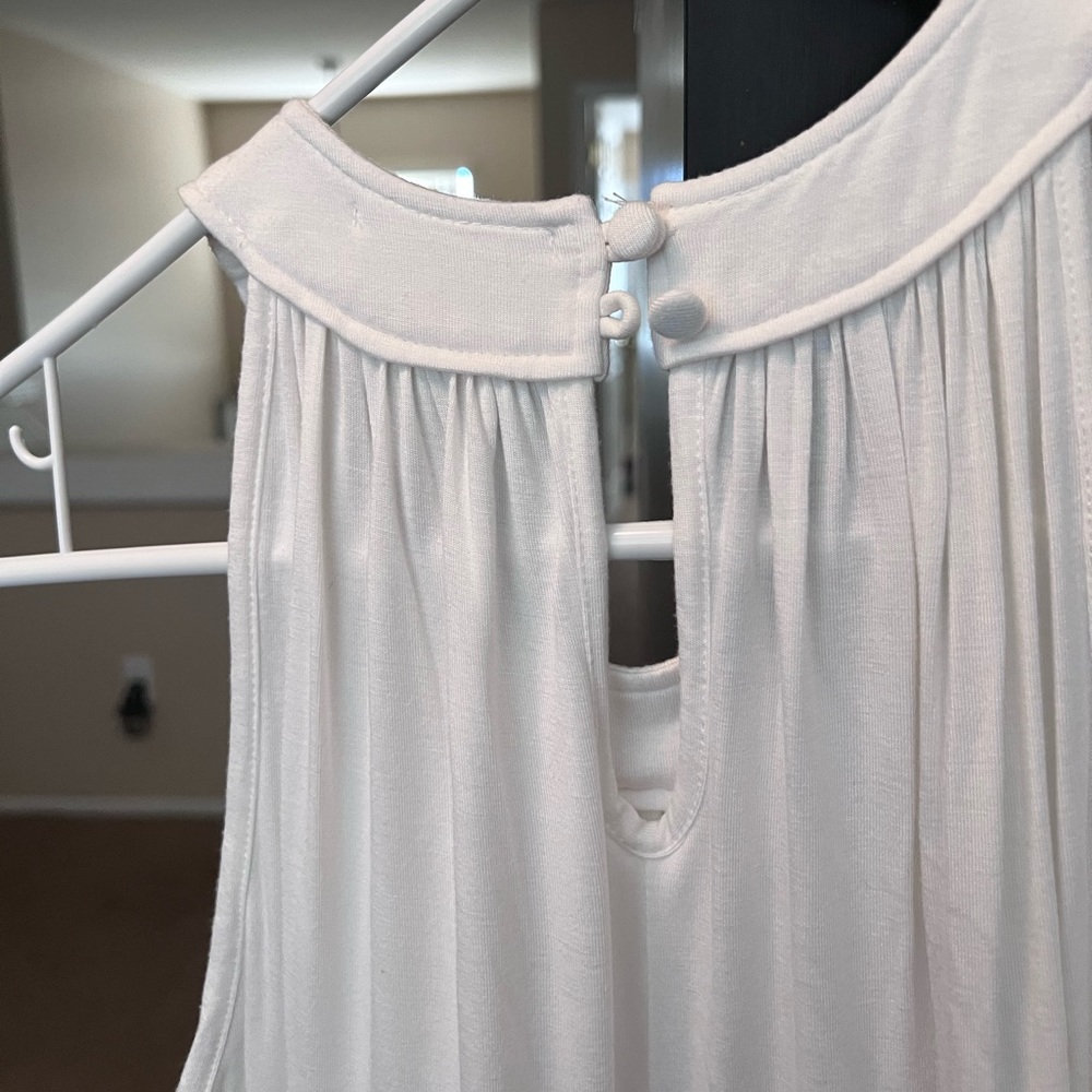 Dress - Picture 4 of 5